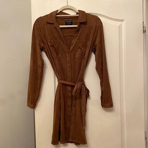 Long sleeve brown dress from Abercrombie & Fitch! Size S